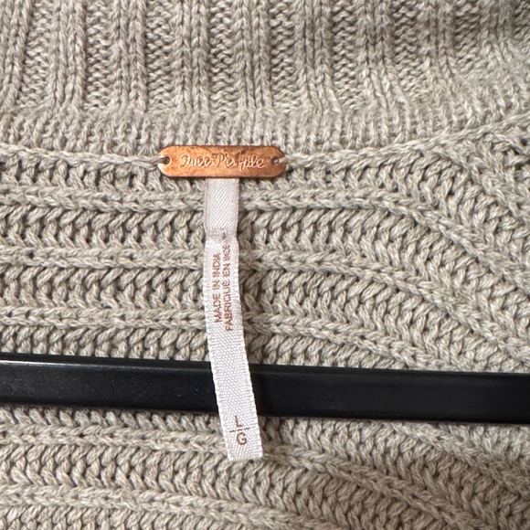 FREE PEOPLE nwot Grey Marlie pullover - Picture 6 of 11